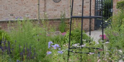 Farmhouse Gardens