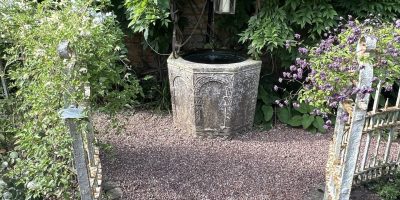 The Well Garden, Wollerton Old Hall