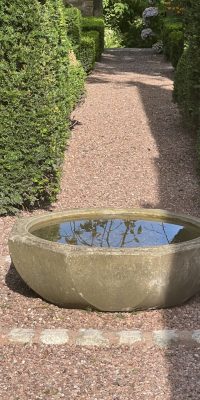 The Well Garden, Wollerton Old Hall