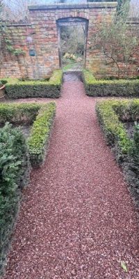 The Well Garden, Wollerton Old Hall