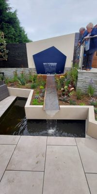 Water Features: Ponds, Fountains & Waterfalls